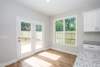 807 E Harnett Street, Dunn, NC 28334 - Photo 5