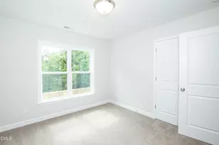 807 E Harnett St, Dunn, NC 28334 - Photo 9