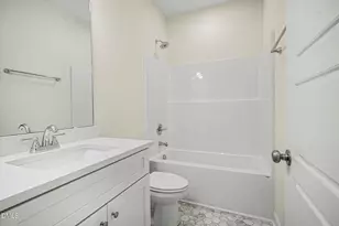 1711 Elizabeth Dr, Kinston, NC 28504 - Photo 17