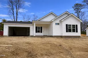 1709 Elizabeth Dr, Kinston, NC 28504 - Photo 1
