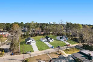 1709 Elizabeth Dr, Kinston, NC 28504 - Photo 3