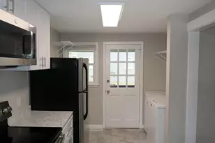 1724 Legion Rd, Chapel Hill, NC 27517 - Photo 9