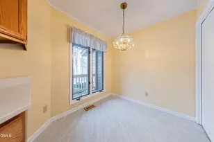 7918 Wood Cove Ct, Raleigh, NC 27615 - Photo 15