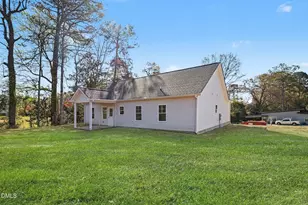 1707 Elizabeth Dr, Kinston, NC 28504 - Photo 17