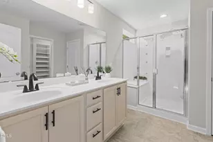 913 Sugar Tree Dr, Mebane, NC 27302 - Photo 9