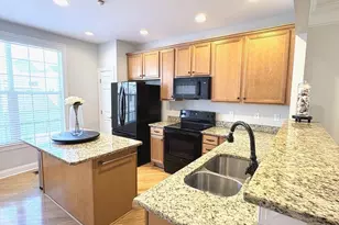 9211 Calabria Dr, Raleigh, NC 27617 - Photo 5