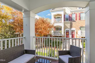 9211 Calabria Dr, Raleigh, NC 27617 - Photo 15