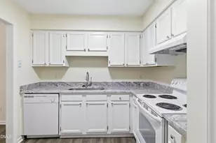 2059 Trexler Ct, Raleigh, NC 27606 - Photo 11