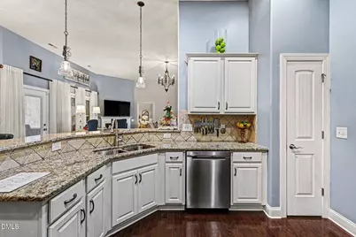 128 Dereham Lane, Garner, NC 27529 - Photo 9