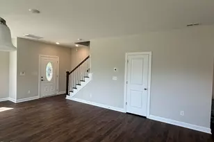 332 Hamilton St, Henderson, NC 27536 - Photo 5