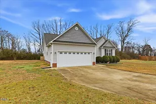 40 Farmgate Ct, Selma, NC 27576 - Photo 3