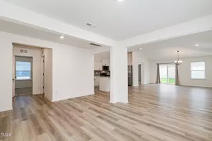 809 Doggard Ln, Durham, NC 27703 - Photo 7