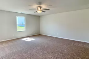 213 Brisk Dr, Zebulon, NC 27597 - Photo 3