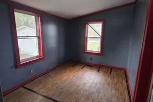 206 S Ethel St, Selma, NC 27576 - Photo 3