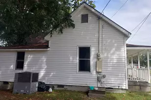 206 S Ethel St, Selma, NC 27576 - Photo 11