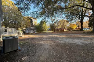 2222 Sunset Hills Dr, Burlington, NC 27215 - Photo 23