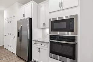 1010 Morrison Dr, Durham, NC 27703 - Photo 5