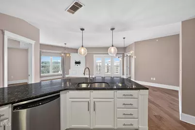 222 Glenwood Avenue #605, Raleigh, NC 27603 - Photo 7