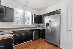 7026 Jeffreys Creek Ln, Raleigh, NC 27616 - Photo 13