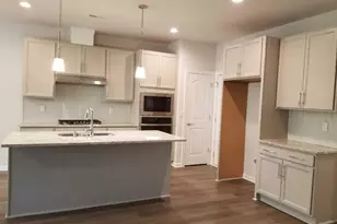 2032 Chipley Dr, Cary, NC 27519 - Photo 7