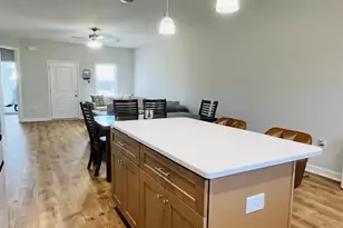 201 E Sillinger Dr, Goldsboro, NC 27534 - Photo 9