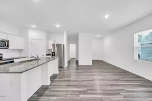 740 Mirror Pond Dr, Zebulon, NC 27597 - Photo 5