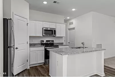 646 Essex Road, Nashville, NC 27856 - Photo 5