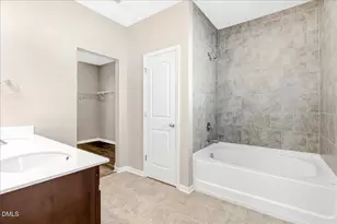 5406 Ripplebrook Dr, Durham, NC 27712 - Photo 39