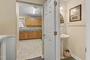 704 Big Twig Ln, Durham, NC 27703 - Photo 7