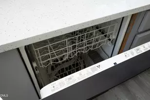 3001 Corinth Ln, Durham, NC 27704 - Photo 15