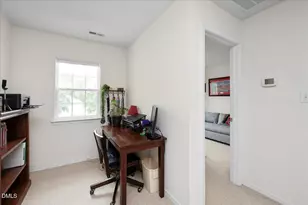 1048 Stormy Ln, Raleigh, NC 27610 - Photo 25