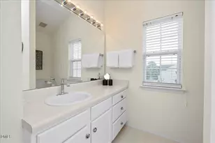 1048 Stormy Ln, Raleigh, NC 27610 - Photo 21