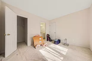 527 Woodwinds Dr, Durham, NC 27713 - Photo 9