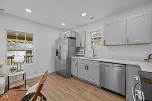 1213 S Bloodworth St, Raleigh, NC 27601 - Photo 9