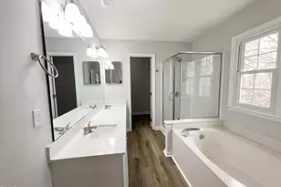 12213 Freemont Ln, Raleigh, NC 27613 - Photo 11