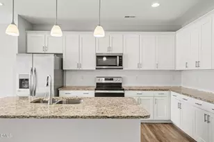 72 Shinning Pearl Ct, Smithfield, NC 27577 - Photo 9