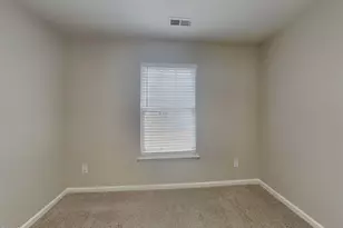 3101 Rendezvous Dr, Raleigh, NC 27610 - Photo 13