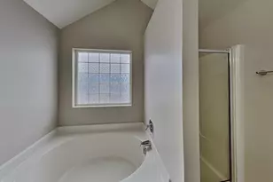 2512 Landale Ct, Raleigh, NC 27610 - Photo 9