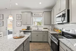 199 Freedom Hts Ln, Smithfield, NC 27577 - Photo 5