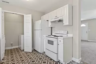 1601 Briarmont Ct, Raleigh, NC 27610 - Photo 15