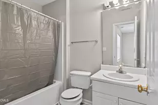 1601 Briarmont Ct, Raleigh, NC 27610 - Photo 23