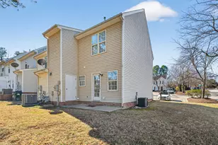 1601 Briarmont Ct, Raleigh, NC 27610 - Photo 27