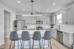 424 Thorny Br Dr, Raleigh, NC 27603 - Photo 5