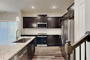 1112 Gemfor St, Morrisville, NC 27560 - Photo 5