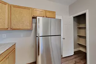 5517 Landreaux Dr, Raleigh, NC 27610 - Photo 5