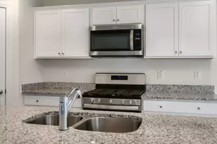 250 Bay Laurel Dr, Sanford, NC 27332 - Photo 7