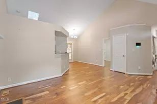 4401 Liverpool Ln, Raleigh, NC 27604 - Photo 9