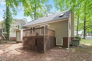 4401 Liverpool Ln, Raleigh, NC 27604 - Photo 23