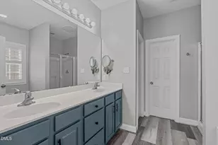 409 Acorn Falls Ct, Holly Springs, NC 27540 - Photo 17