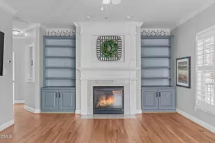 409 Acorn Falls Ct, Holly Springs, NC 27540 - Photo 5